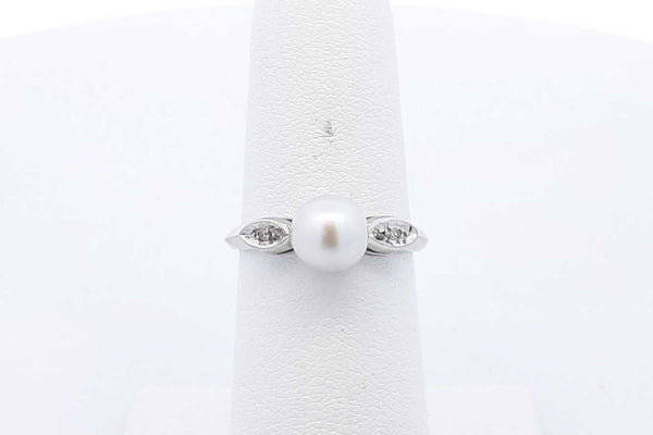 Pearl Ring In 10k White Gold 2.3 Grams Size 6 Eb0924pxsa