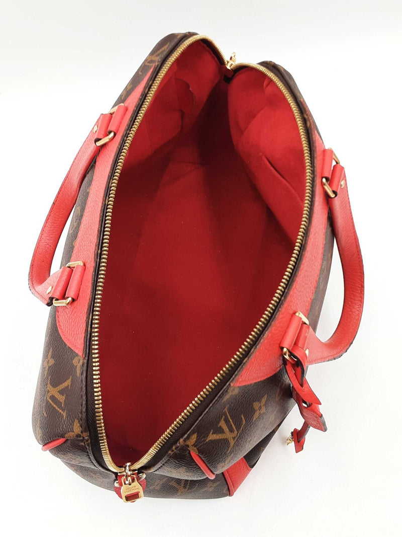 Louis Vuitton Retiro Handbag In Monogram Coated Canvas & Red Leather Fw0625wzxdu