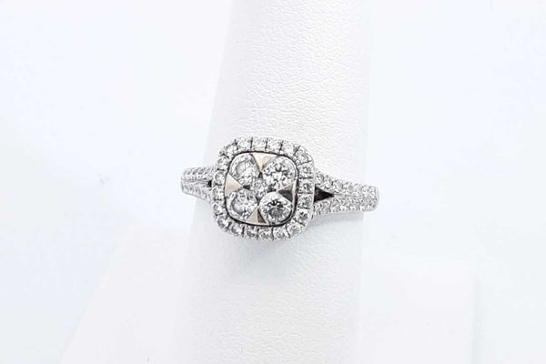 Approx. 0.7ctw Diamond Ring In 14k White Gold 4 Grams Size 7.5 Eb1024ooxdu