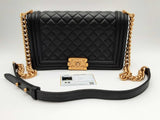 Chanel Boy Black Quilted Lambskin Leather Crossbody Bag Do1124orxzde