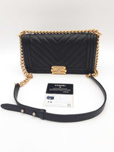 Chanel Black Chevron Quilted Caviar Leather Boy Bag Eb1225orxzde
