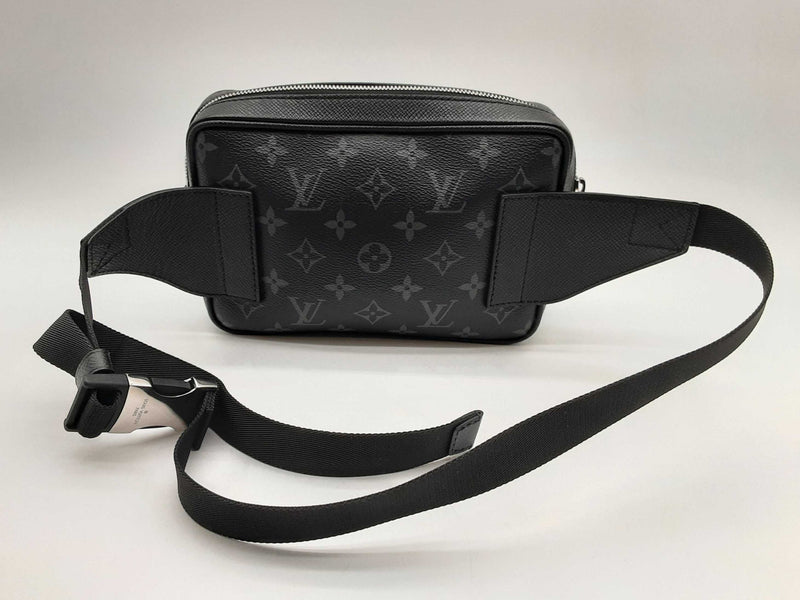 Louis Vuitton Black Eclipse Monogram Taiga Leather Belt Bag Do0424rxzde