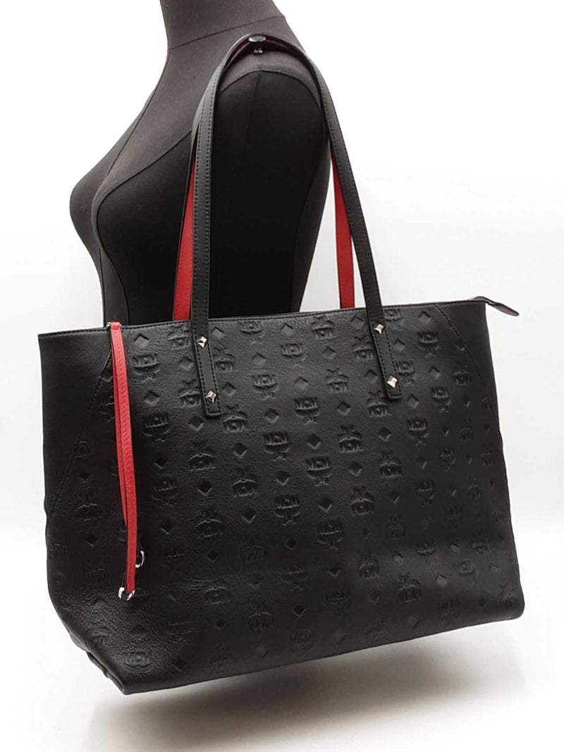 Mcm Klara Shopper Tote In Logo-embossed Black Leather Fw0925wwxdu