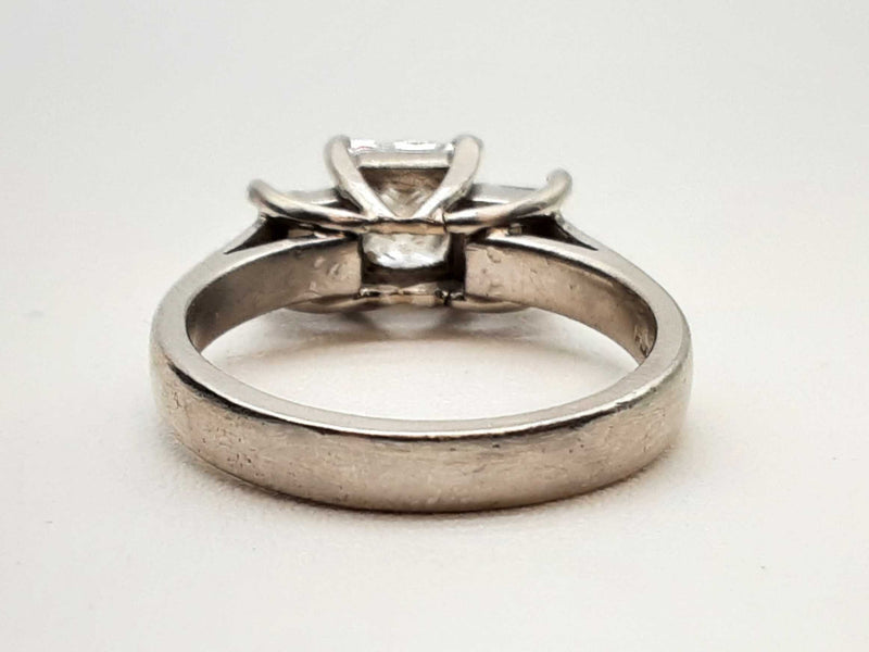 Approx 1.4 Ctw Diamonds 0.90 Platinum 7.6g Ring Size 6.75 Do1224oxzde