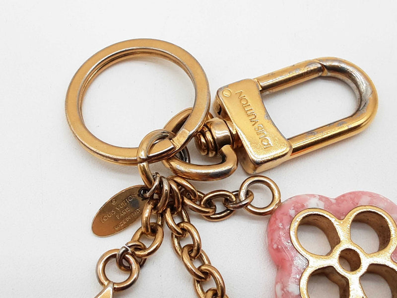 Louis Vuitton Pink Monogram Logo Metal Keychain Bag Charm Do1125lxzde