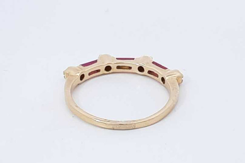 Diamond & Ruby Ring In 14k Yellow Gold 2.7 Grams Size 9 Eb0925ixdu