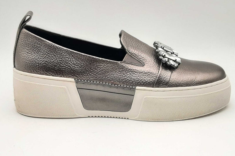 Karl Lagerfeld Lamirra Silver Metallic Platform Sneakers Size 40 Eb0523lrzsa