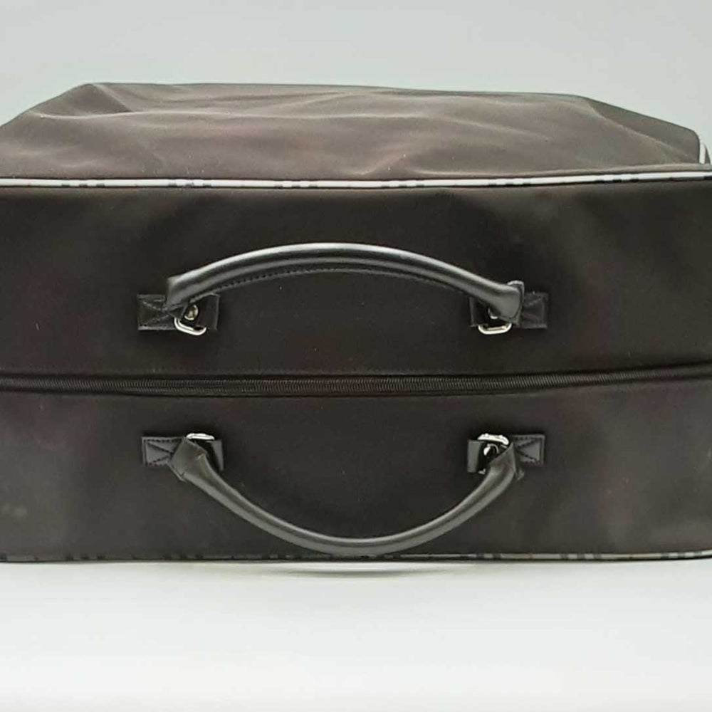 Burberry Brown Plaid Fragrance Travel Bag Sd0525oxsa – Max Pawn