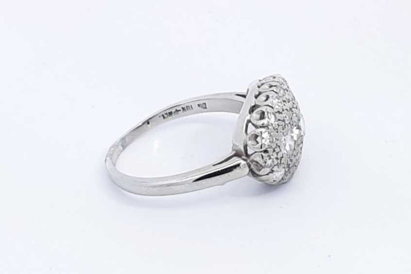 Approx. 0.67ctw Diamond Ring In 18k White Gold 3.9 Grams Size 7.25 Eb1024oixsa