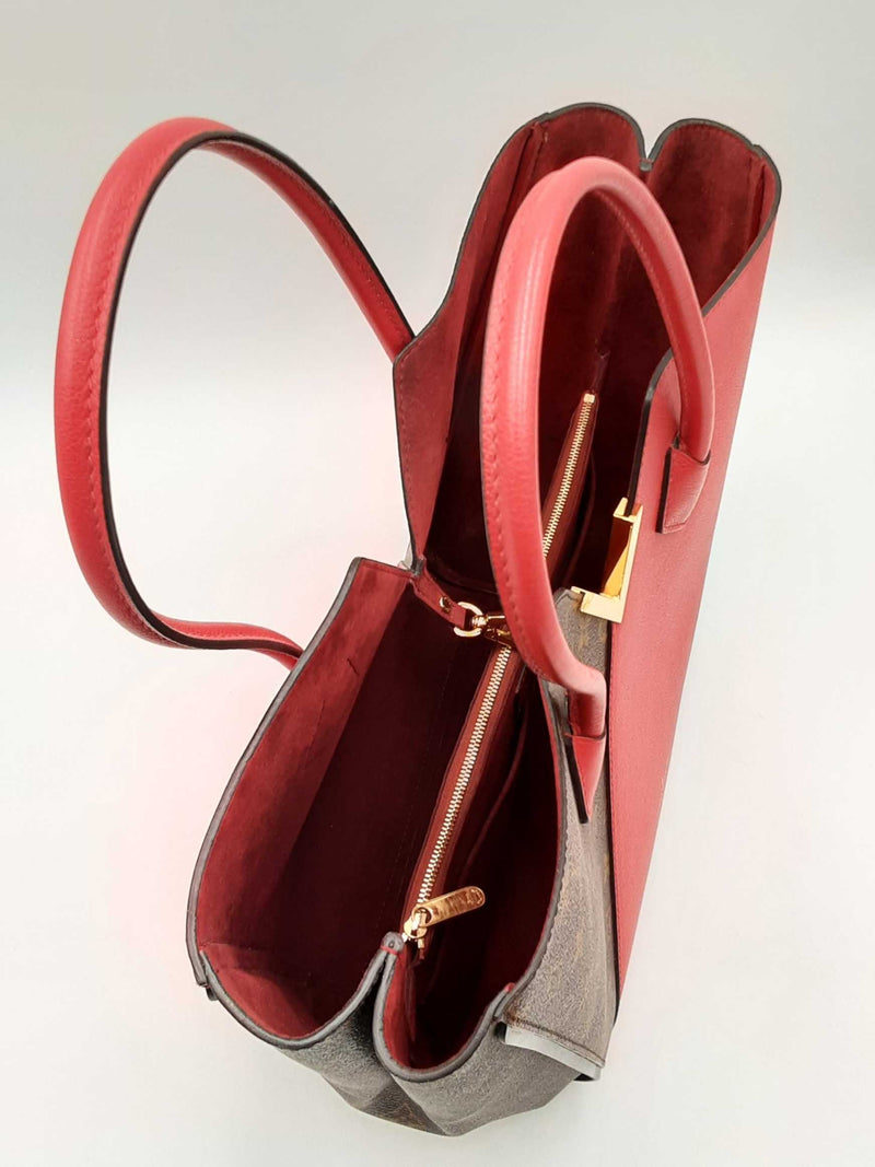 Louis Vuitton Kimono Tote Bag In Monogram Canvas & Cerise Leather Fw0625rzxdu