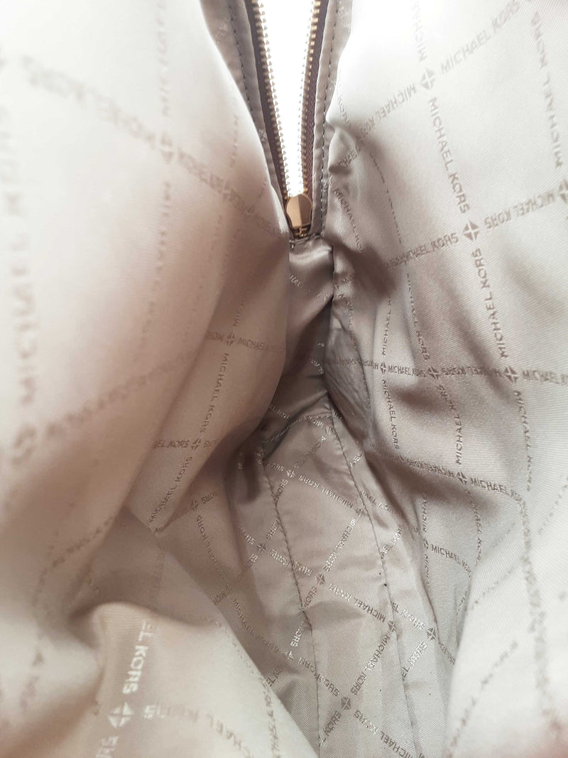 Michael Kors Jaycee Logo Backpack Eb1024pxsa