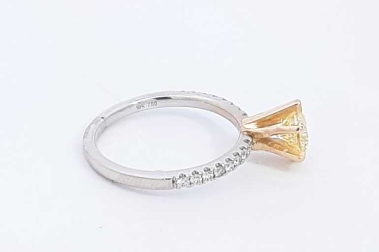0.96ctw Diamond Ring In 18k White & Yellow Gold 3 Grams Size 6.5 Eb0225loxzsa