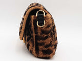 Fendi Baguette Shearling Brown Handbag Aa0526czxsa
