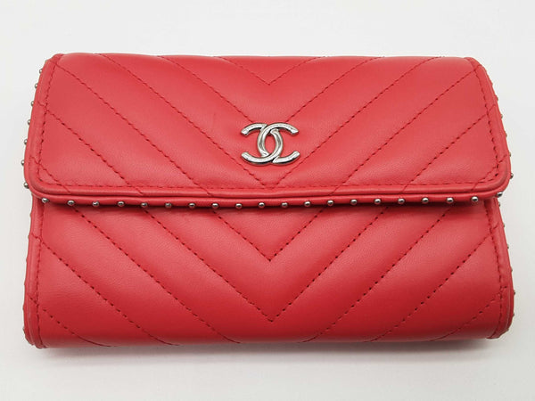 Chanel Red Chevron Quilted Leather Studded Wallet Do0625worde