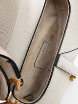 Christian Dior Small Saddle Bag In Craie Grained Calfskin Fw0726rxzdu