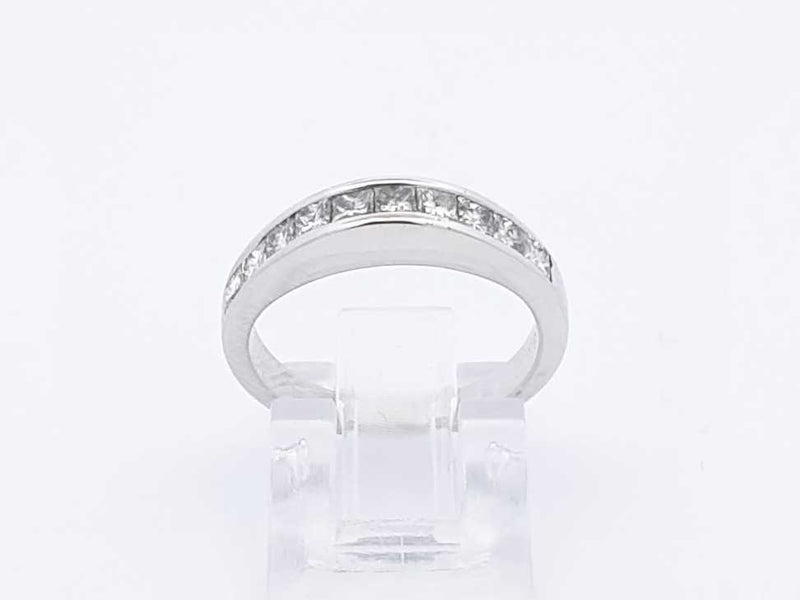 1.0 Ctw Channel-set Diamond & 18k White Gold Ring 4 Grams Size 5 Fw0925osrdu