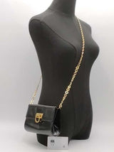 Salvatore Ferragamo Gancini Flap Clutch Black Aa0826orzsa
