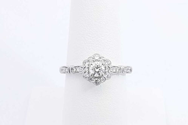 Approx. 0.55ctw Diamond Ring In Platinum 5 Grams Size 7 Eb1124wrxdu