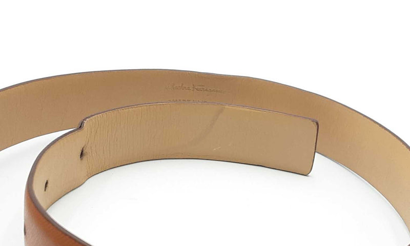 Salvatore Ferragamo Gancini Brown Leather Belt With Gold Tone Buckle Eb0923crdu