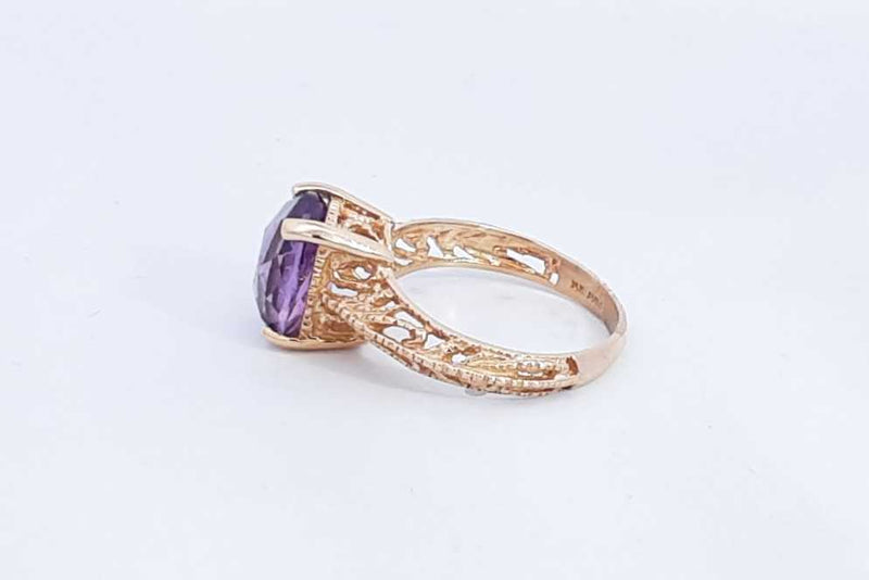 Purple Gemstone Ring In 14k Yellow Gold 3.8 Grams Size 7.25 Eb0724llxsa