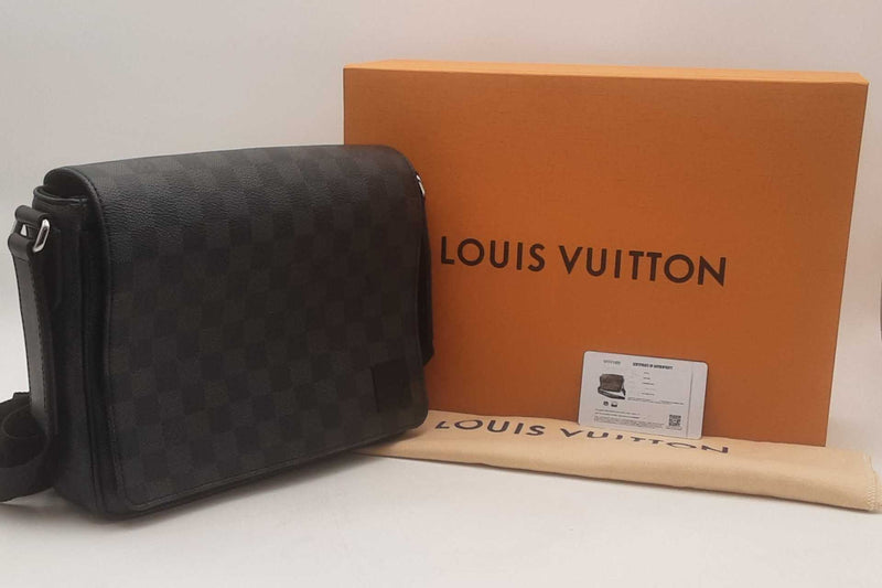 Louis Vuitton District Pm Damier Graphite Canvas Messenger Bag Sd0825czxsa