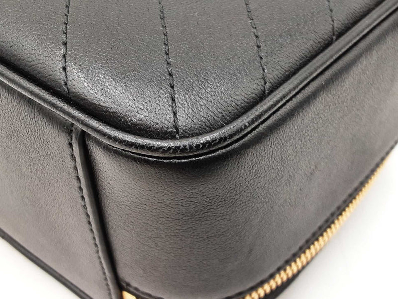 Gucci Blondie Top Handle Bag In Black Grained Leather Fw1025prxdu