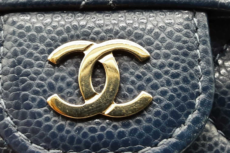 Chanel Navy Blue Quilted Caviar Flap Card Wallet Eb1125pxzdde