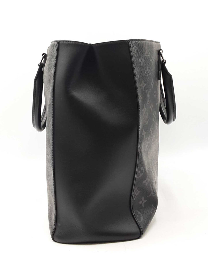 Louis Vuitton Grand Sac In Monogram Eclipse Coated Canvas & Leather Fw0925loxzdu