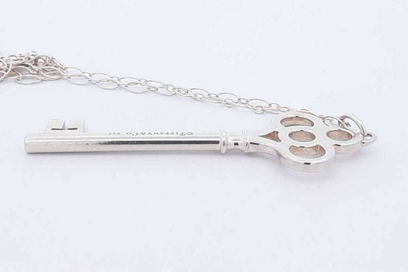 Tiffany & Co. Sterling Silver Crown Key Pendant 10.7 Grams 20 Inch Eb1124lxzsa