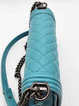 Chanel Turquoise Quilted Lambskin Boy Bag Crossbody Eb0925wrxzde