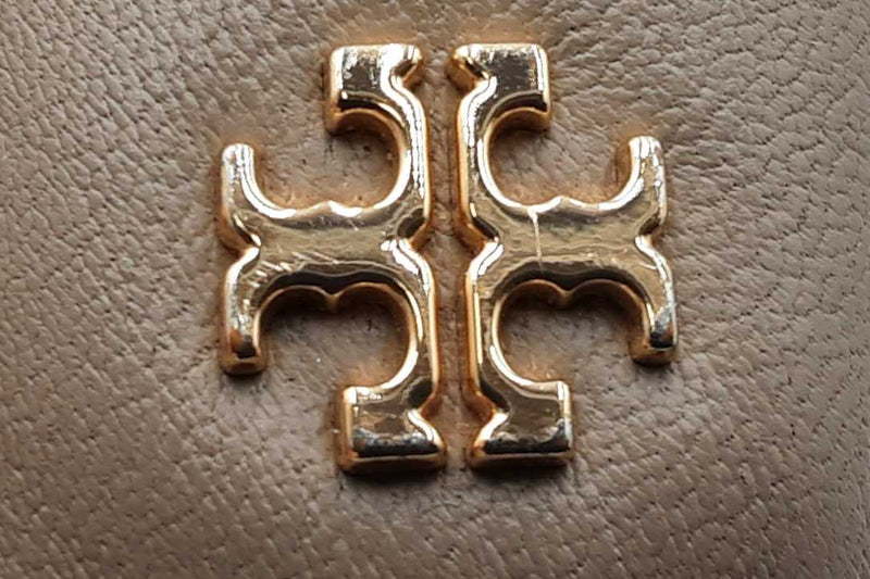 Tory Burch Peace Leather Wallet Eb1225rxdu