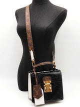 Louis Vuitton Spring Street Bag In Black Monogram Vernis Fw0126lxzxdu