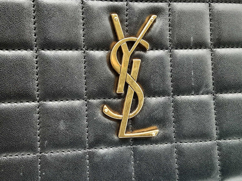 Yves Saint Laurent Quilted Cassandra Chain Wallet Eb0924cxzsa