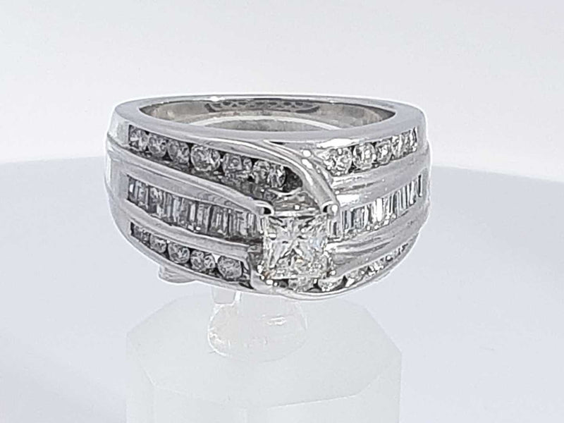 1.68 Cttw Diamond 14k White Gold Ring 10.5 Grams Size 7 Aa0825cxzsa