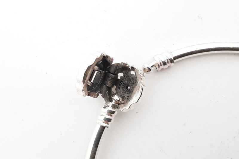 Pandora .925 Silver Snowflake Clasp Bangle Bracelet Lh1025wxde