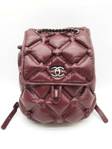 Chanel Chesterfield Burgundy Red Puffy Quilted Leather Backpack Do0625oxzxde