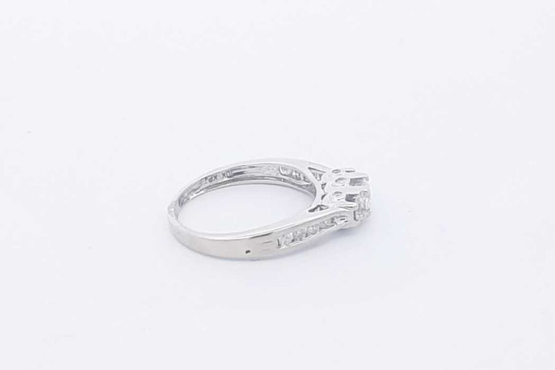 Approx. 0.22ctw Diamond Ring In 10k White Gold 2.1 Grams Size 5.25 Eb1124crsa