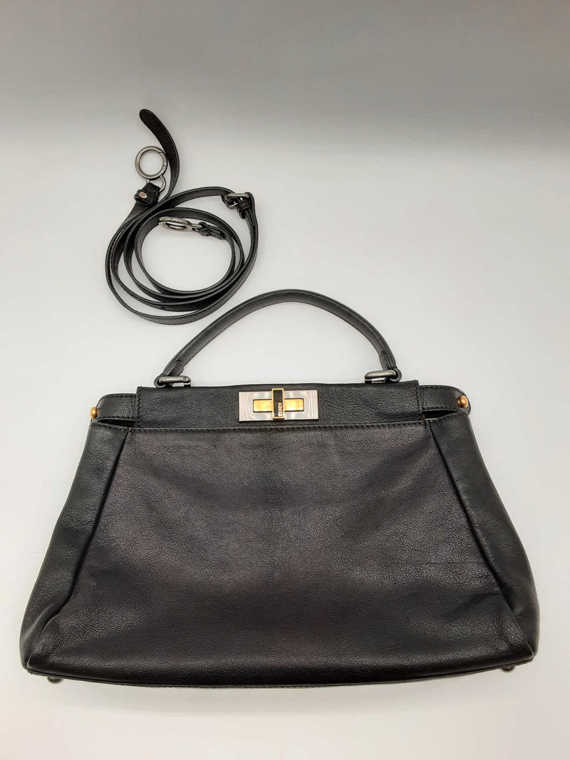 Fendi Peekaboo Iseeu Black Leather Crossbody Bag Do0624pxzde