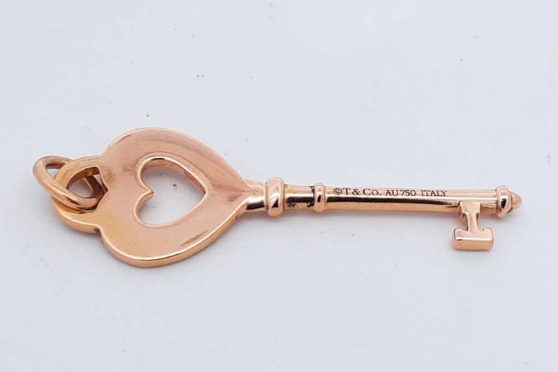 Tiffany & Co. 18k Rose Gold Key Pendant 4 Grams Eb1124pxzdu