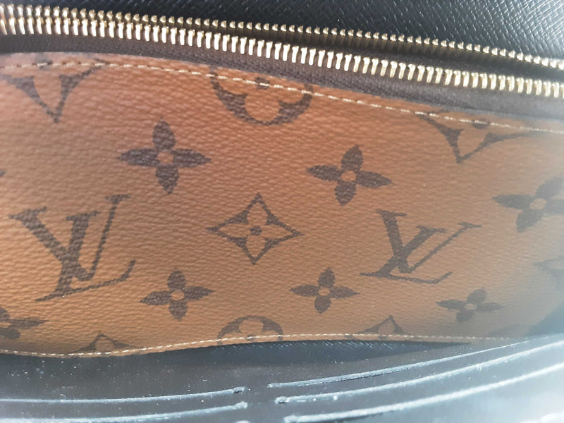 Louis Vuitton Reversed Monogram Sarah Wallet Brown Aa1025wrxsa