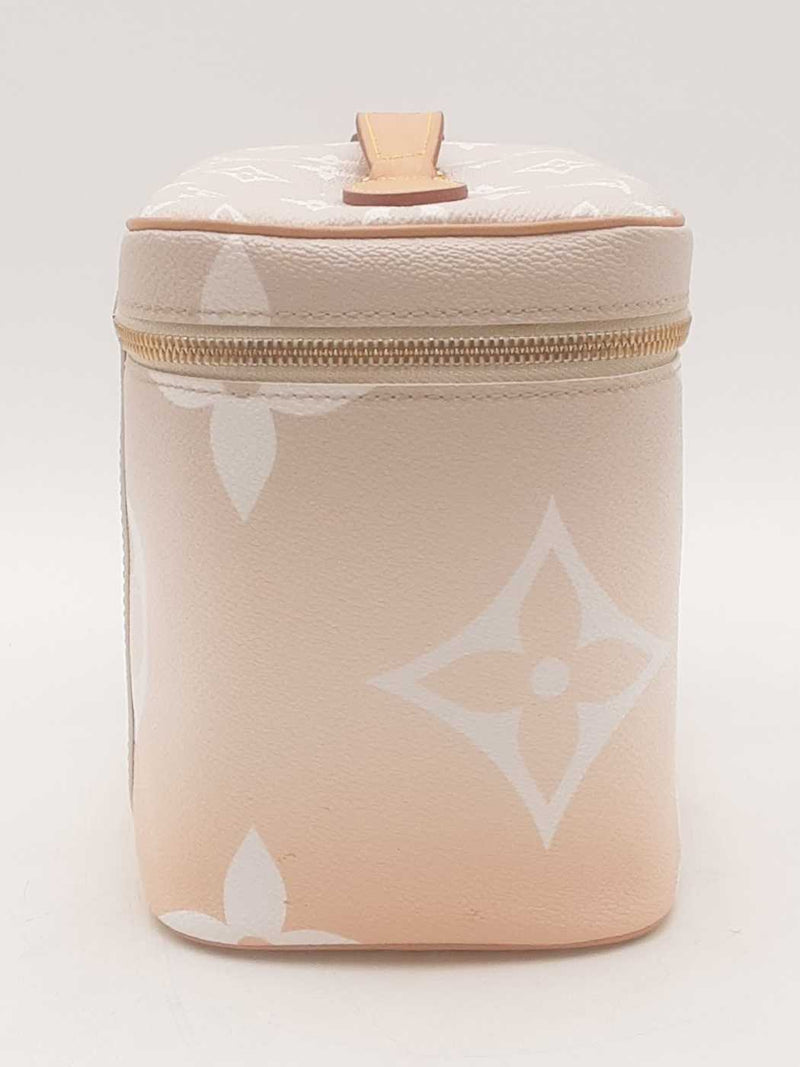 Louis Vuitton Monogram Giant By The Pool Nice Bb Brume Travel Bag Sd0825rwzsa
