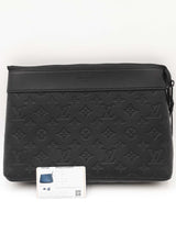 Louis Vuitton Monogram Shadow Pochette Voyage Eb1225pxzdu