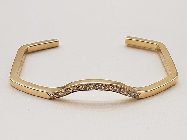 0.20 Cttw Diamonds 14k Yellow Gold 12.5g Geometric Cuff Bracelet 5.5 In Do0525rxzde