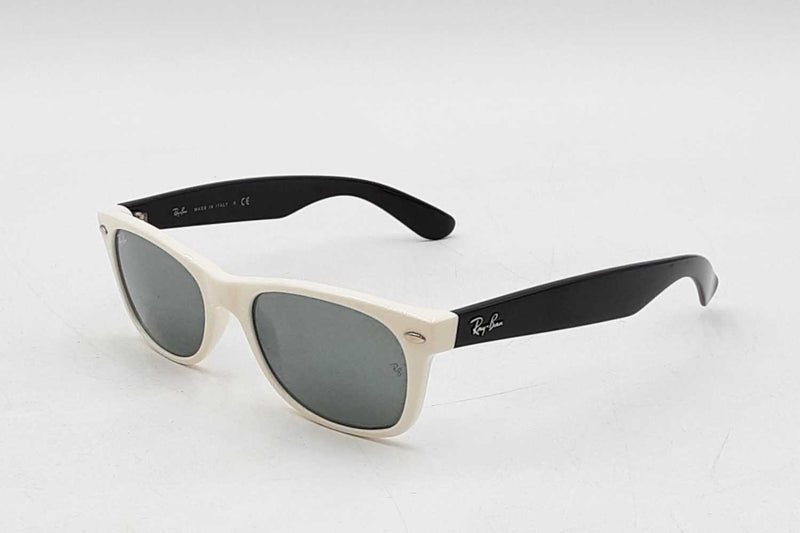 Ray-ban Rb 2132 New Wayfarer Classic Black & White Sunglasses Eb1125ordu