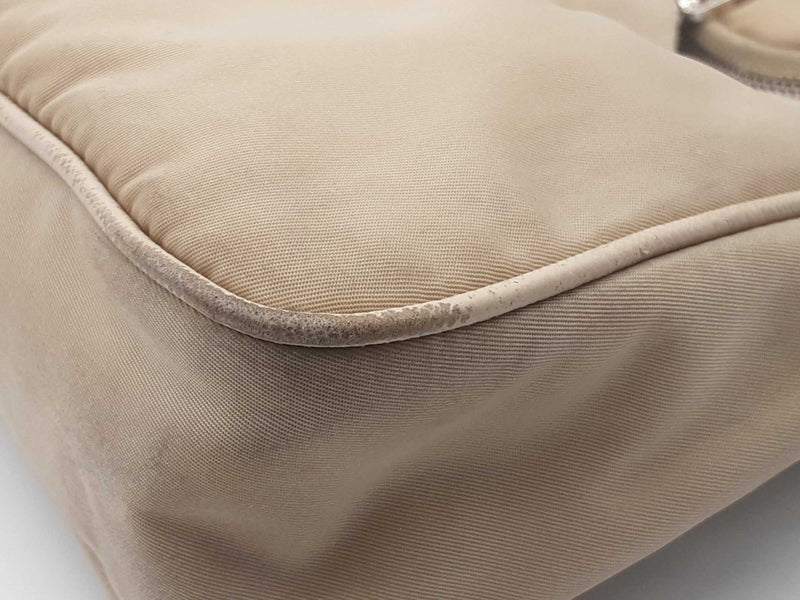 Prada Re-edition 2005 Beige Re-nylon Crossbody Bag Do0925pxzde