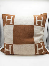 Hermes Avalon 70 Camel Brown Ecru Beige Wool Large Throw Pillow Do0326prxde