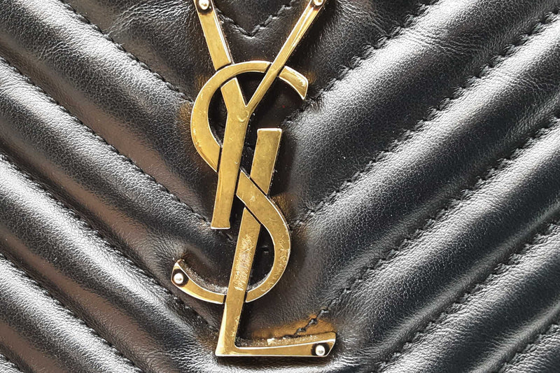 Yves Saint Laurent Quilted Lou Camera Crossbody Bag Eb0925ixzdu