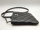 Chanel Uniform Employee Black Quilted Leather Crossbody Do1224irxde