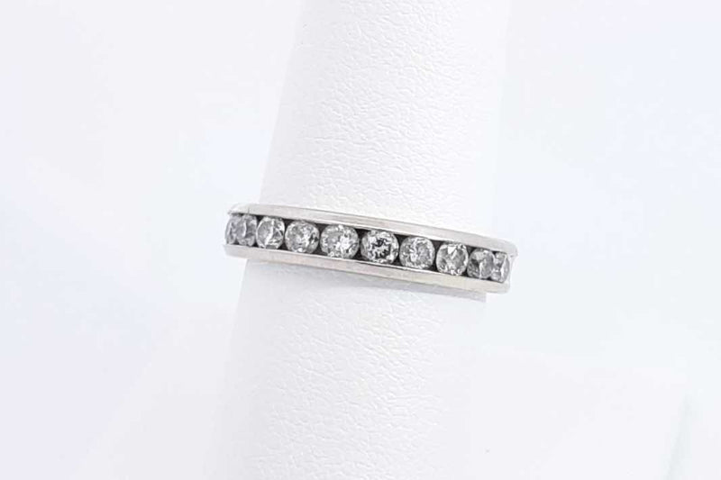 Approx. 0.7ctw Diamond Ring In 14k White Gold 3.4 Grams Size 7.25 Eb1124lrxdu