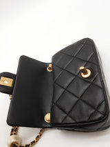 Chanel Mini Quilted Black Leather Pearl Crush Square Flap Bag Eb1225prxzde